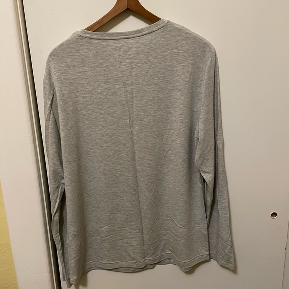 SMOKE CASHMERE LONG SLEEVE - Picture 2 of 3